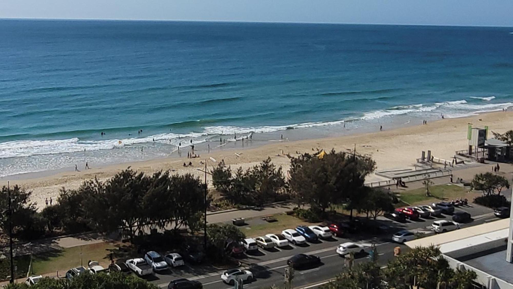 Apr Private Suites Moroccan By The Beach Gold Coast Exterior foto