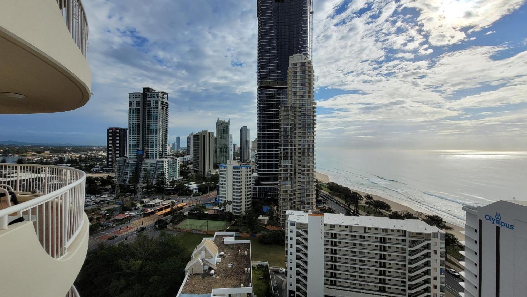 Apr Private Suites Moroccan By The Beach Gold Coast Cameră foto